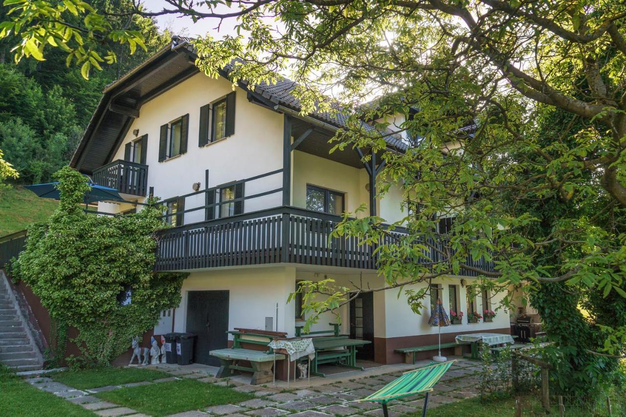 Apartments Zakrasnik Škofja Loka Exterior foto
