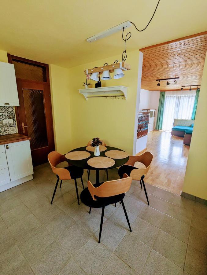 Apartments Zakrasnik Škofja Loka Exterior foto