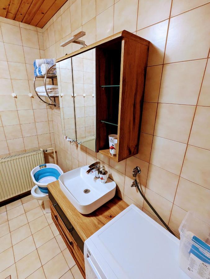 Apartments Zakrasnik Škofja Loka Exterior foto